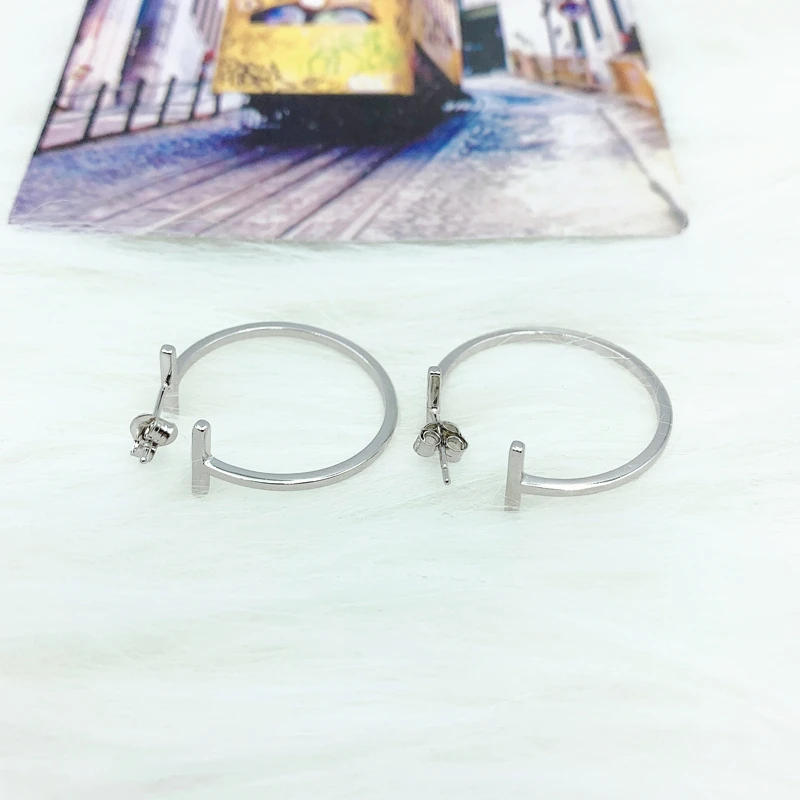 

1:1 925 Sterling Silver European And American Classic Style Fashion All-Match Arc Earrings, Jewelry Gifts For Ladies