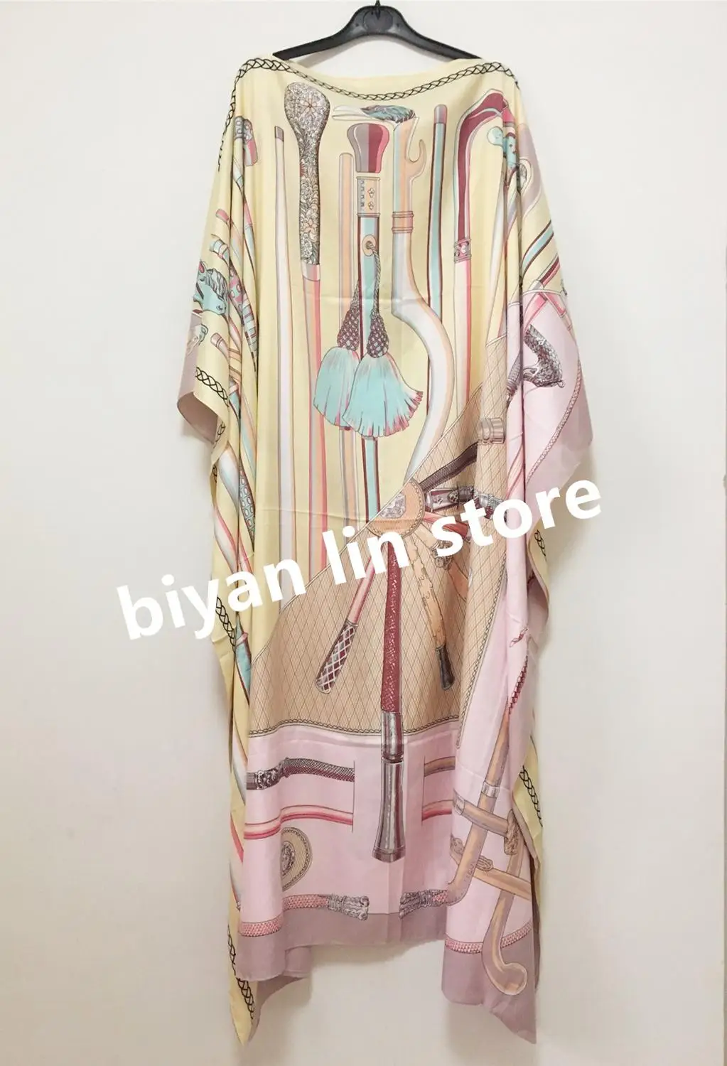 Длина платья: 130 см обхват груди: новинка 2018 модные платья с принтом Bazin женские