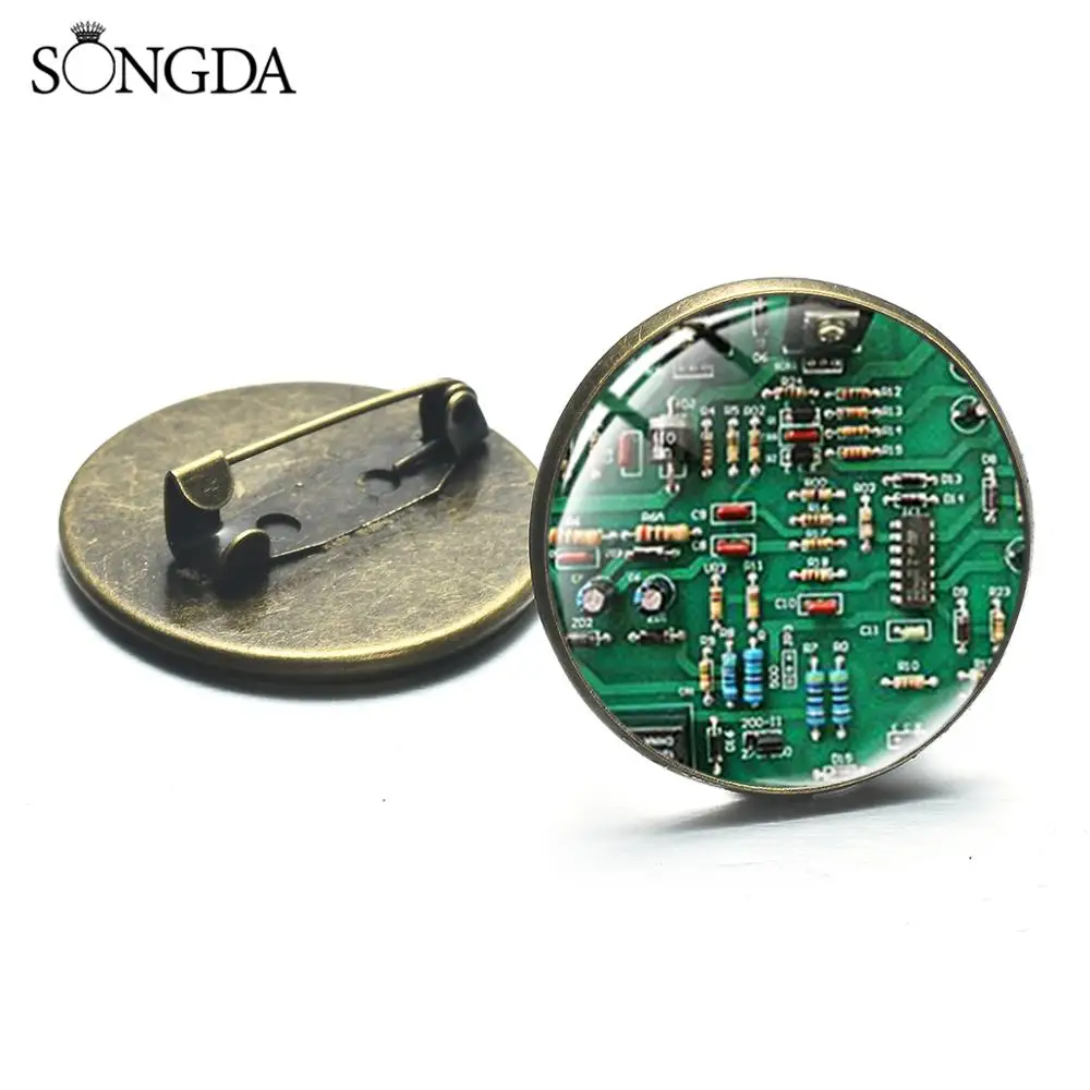 

Novelty Computer Circuit Board Brooches Complex Computer Electronic Circuit Lapel Pins Badges Geek Jewelry Badge Accessories