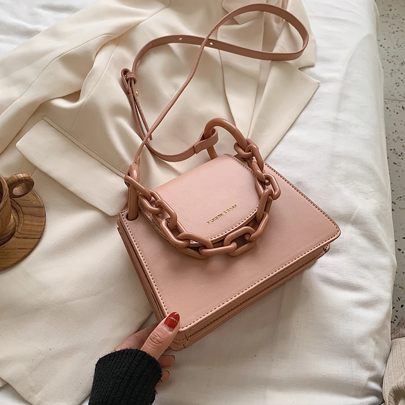 Маленькая сумка через плечо из искусственной кожи с толстой цепочкой для женщин