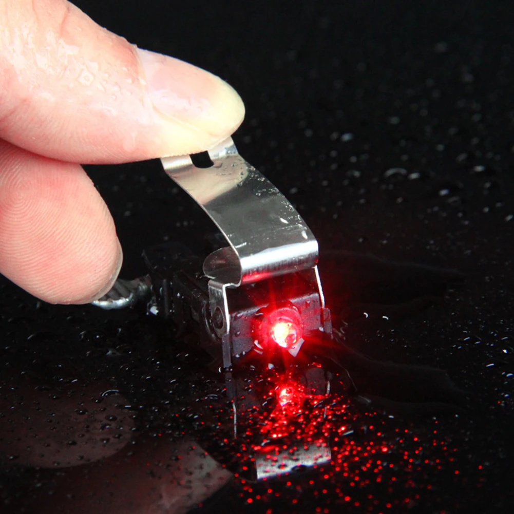 1 Buah Lampu Sepeda Tahan Hujan Aman dengan Baterai CR1025 Bersepeda Nano Rem LED Lampu Merah Mini Lampu Rem Sepeda Travel Ultra Terang