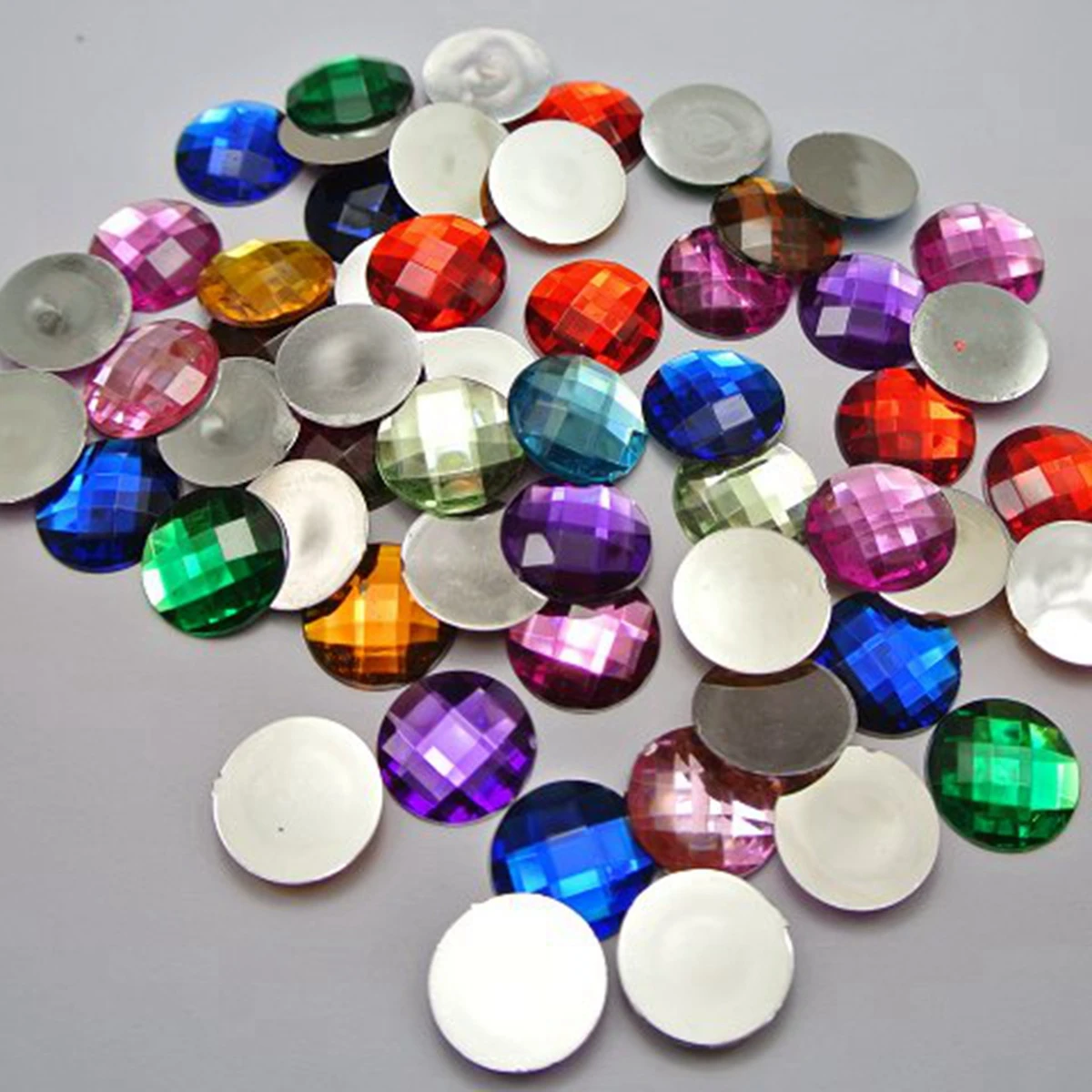 

100 Mixed Color Acrylic Flatback Faceted Round Rhinestone Gems 16mm No Hole