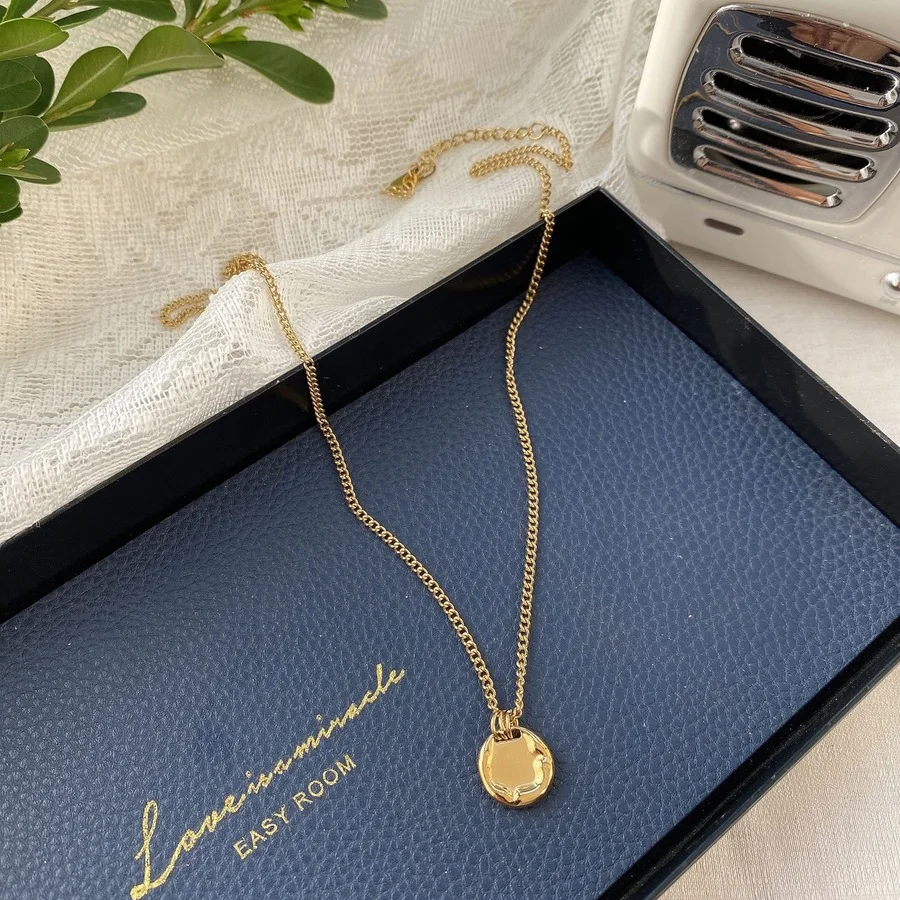 

Real 18K Gold Plated Women Fashion Jewelry Korean European Titanium Steel Pendant Necklace Snake Chain Clavicle Choker Necklace