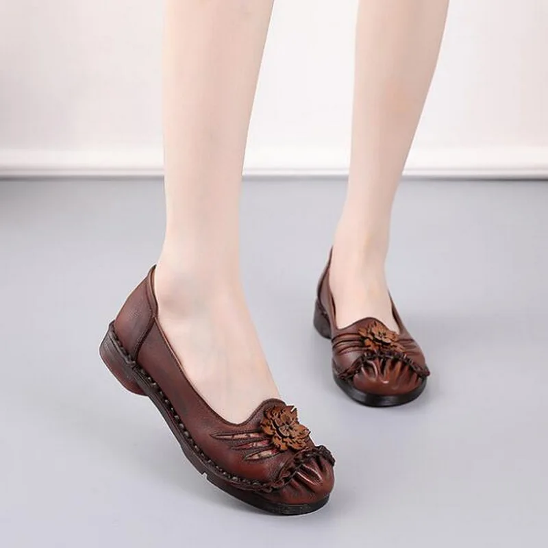 2021 Soft Genuine Leather Flat Shoes Women Flats With Flowers Ladies Shoes Elegant Comfort Casual OL Office Shoes Women Loafers