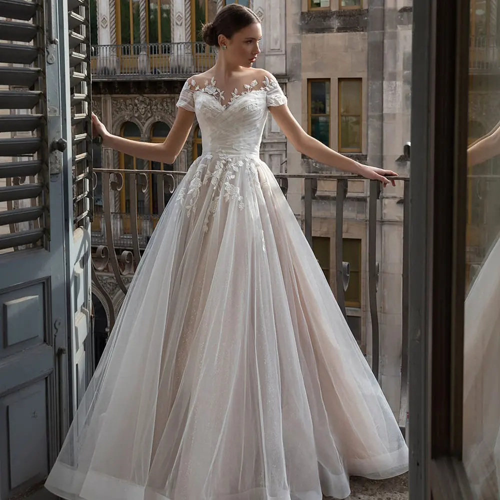 

Elegant Wedding Dress Lace Appliques Illusion Back Scalloped Neck Tulle Bridal Gown Cap Sleeve Vintage Custom Made Plus Size New