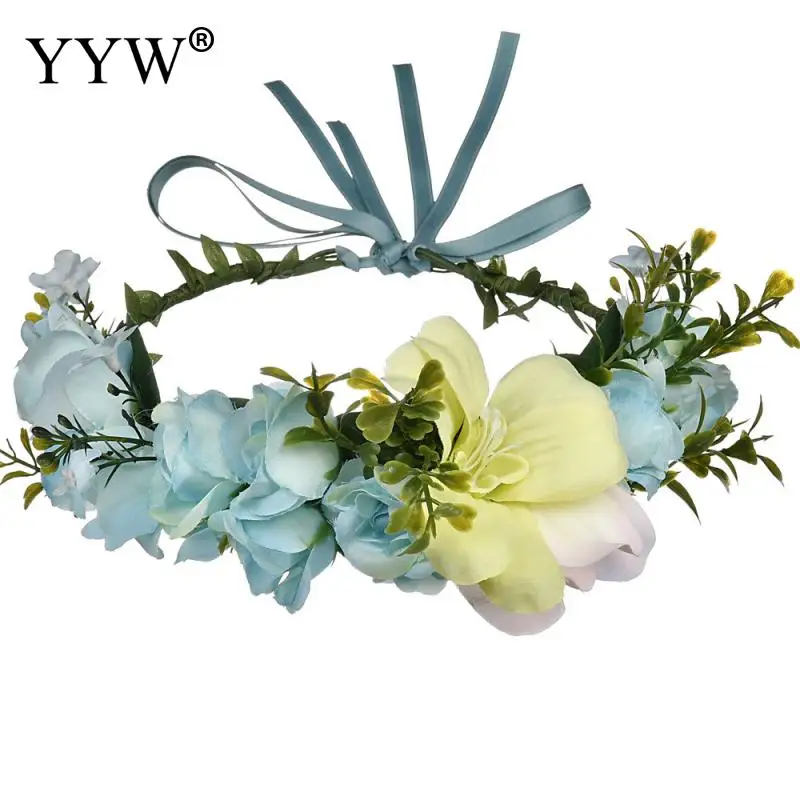 Женский венок для невесты цветочный с розами гвоздиками пионами и цветами |