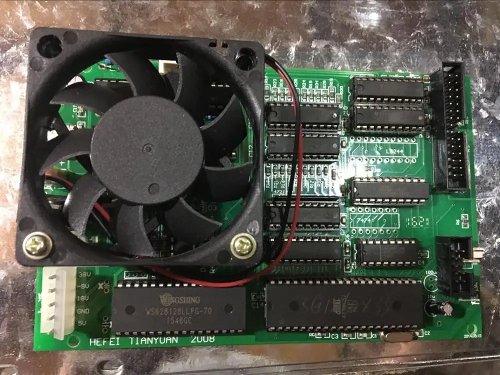 

Материнская плата режущего плоттера