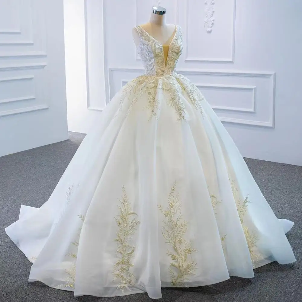 DD JYOY Luxury Beads Ball Gown Wedding Dress Small Train Sequined Lace Lace Up Back 2020 Unique Bridal Wedding Gown V Neck