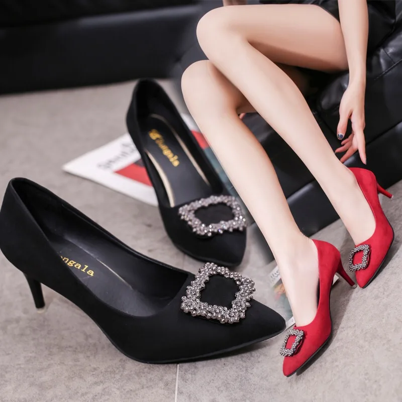 Элегантная женская обувь черные замшевые деловые туфли привлекательные стразы