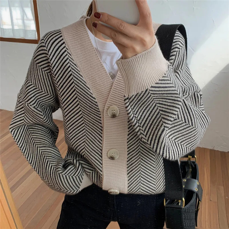 Женский вязаный кардиган с v образным вырезом однобортный свободный эластичный