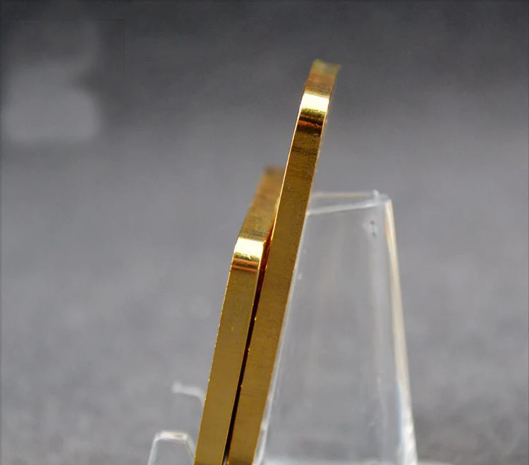 Юбилейная монета с изображением Иисуса Христа и ангела 1 унция 999 золотой