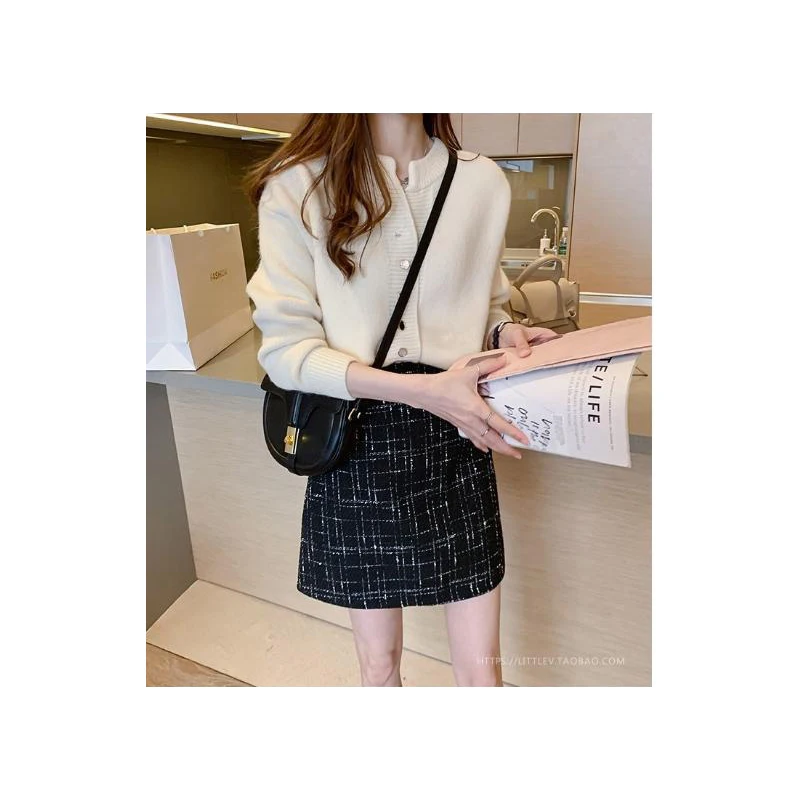 

Skirt summer black and white plaid bag hip mini skirt half skirt