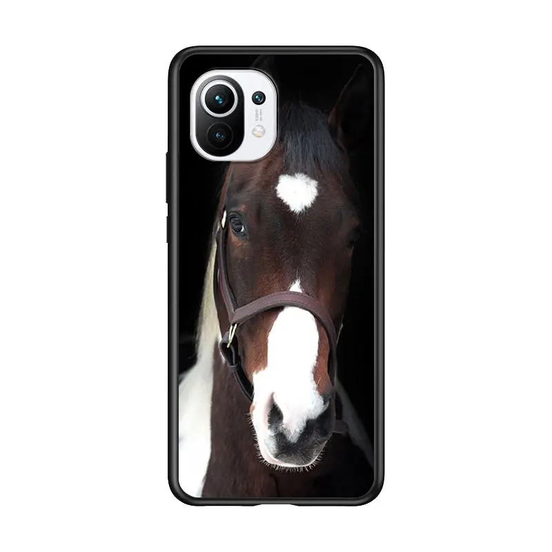 

Running Horse Animal for Xiaomi Mi 11 10T Note 10 Ultra 5G 9 9T SE 8 A3 A2 A1 6X Pro Play F1 Lite 5G Black Phone Case