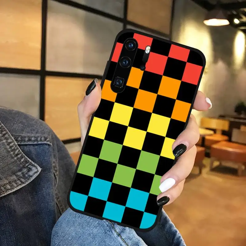 

Checkerboard Checkered Phone Case For Huawei P9 P10 P20 P30 Pro Lite smart Mate 10 Lite 20 Y5 Y6 Y7 2018 2019