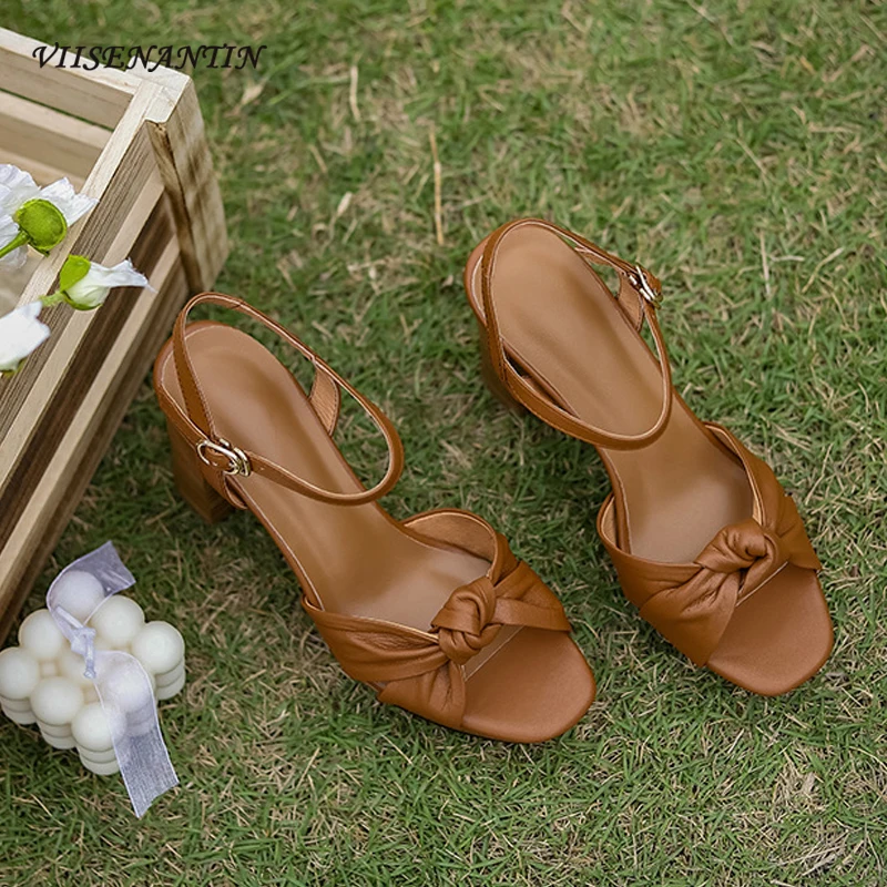 

2021 summer new style cowhide retro thick-heeled open-toe brown sandals female design sense thick-soled high heels