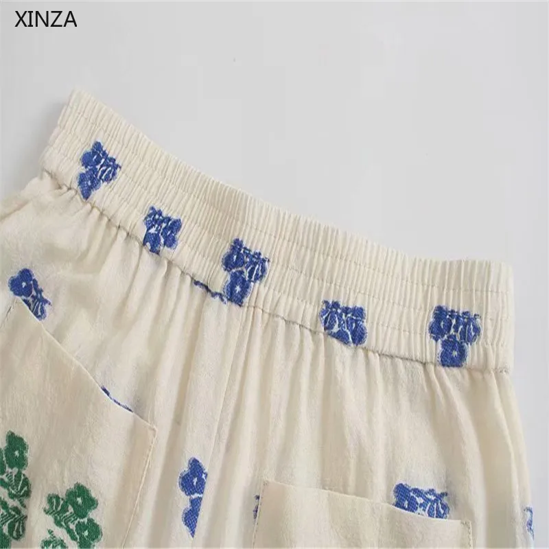 

2021 ZA Summer Top Women Floral Print Cropped Blouse Vintage Sleeveless Wide Straps Blouses Woman Fashion Pleated White Shirt