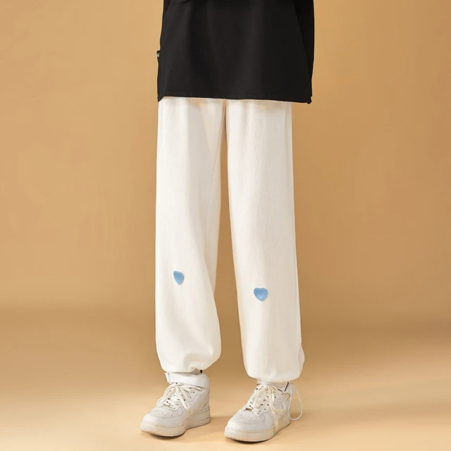 Модные спортивные штаны 2023