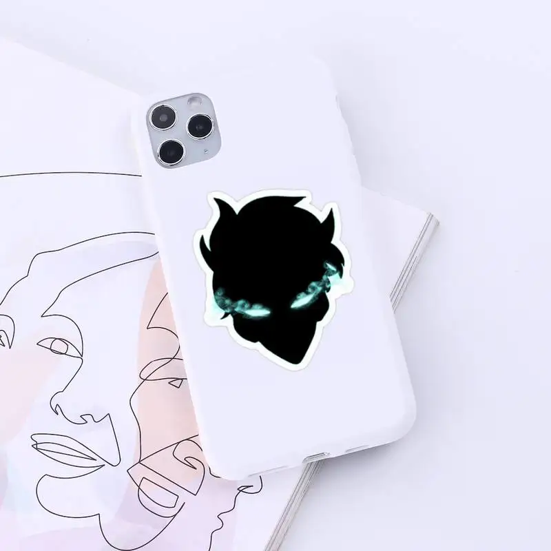 

solo leveling cute cartoon Bear warrior Phone Case Candy Color for iPhone 6 7 8 11 12 s mini pro X XS XR MAX Plus