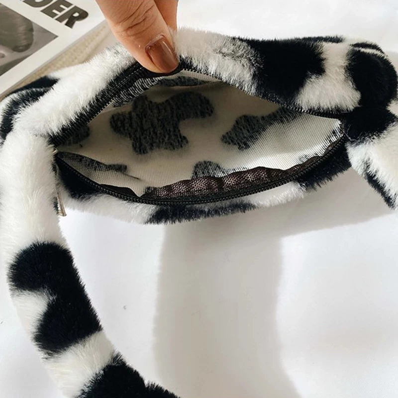 

Winter Vintage Zebra Pattern Shoulder Underarm Bag Female Plush Autumn Handbag Soft Warm Fur Tote Purse For Lady Bag Sac A Main