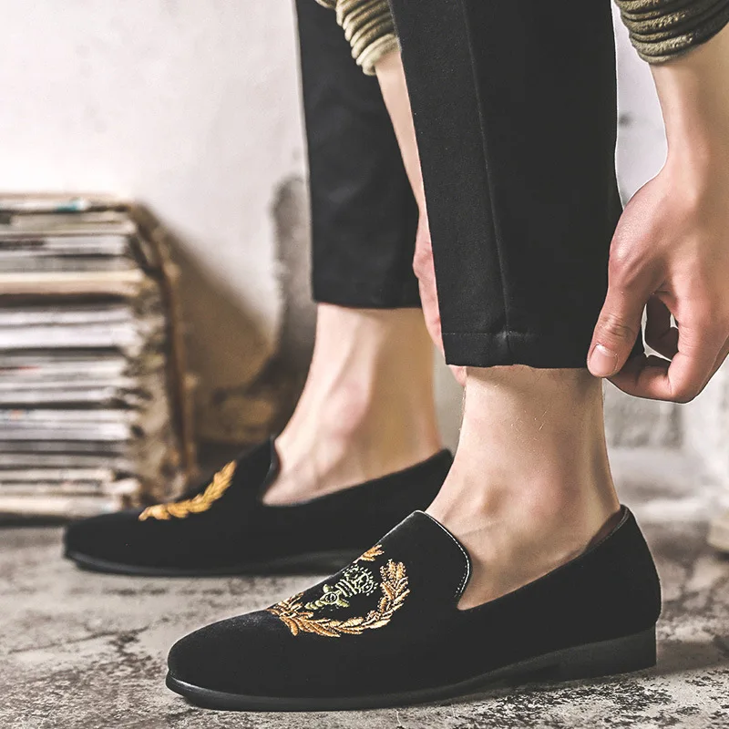 Мужские замшевые туфли с вышивкой | Обувь