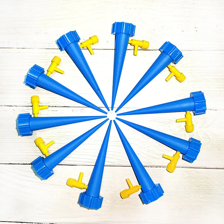 Автоматического капельного полива Системы воды шипы с клапаном красивыми