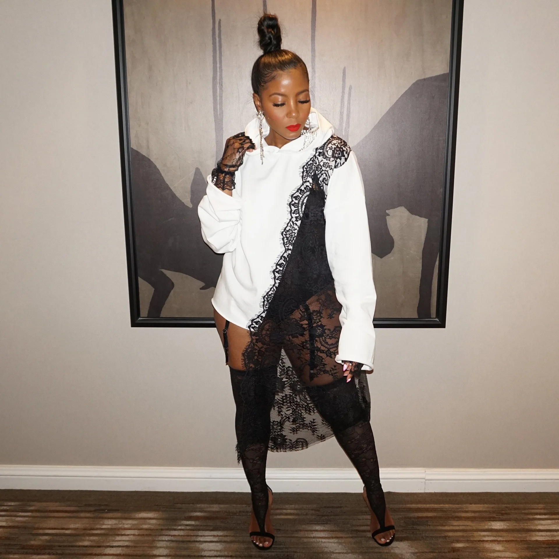 

Women Hoodies 2021 Autumn Women's Sweater Fashion Loose Long Sleeve Stitching Lace Irregular Casual Hoodies Women Donsignet