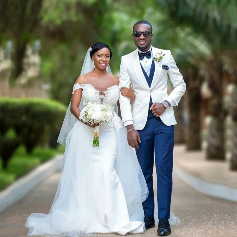 

Casual Ivory Men Suits for Wedding Slim Fit Man Blazer Blue Pants and Vest Costume Homme 3Piece Terno Masculino Groom Tuxedos