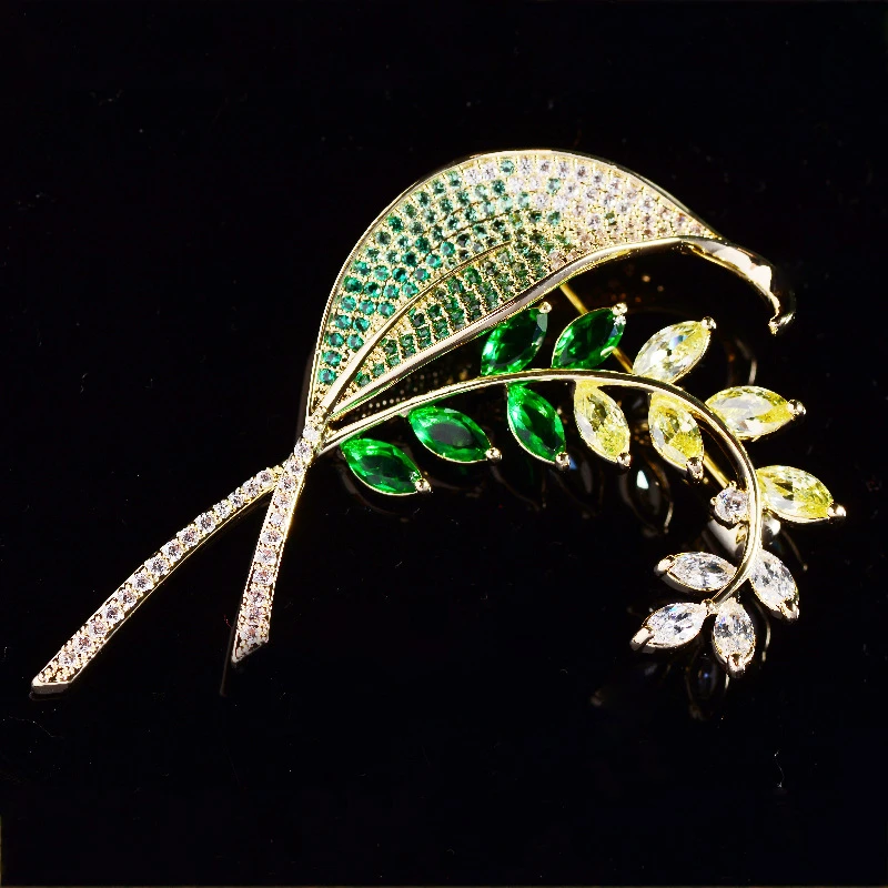 

New Green Yellow Cubic Zirconia Leaf Women Brooch Elegant Plant Brooches Pins for Clothing Accessories Simple Female Corsage