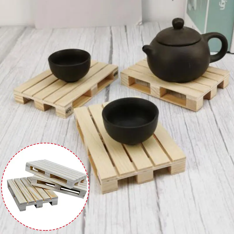 

Mini Wooden Coasters Pallet Beverage Coasters for Hot and Cold Drinks Cushion Insulation Coaster Mat Wood Pallet Coasters