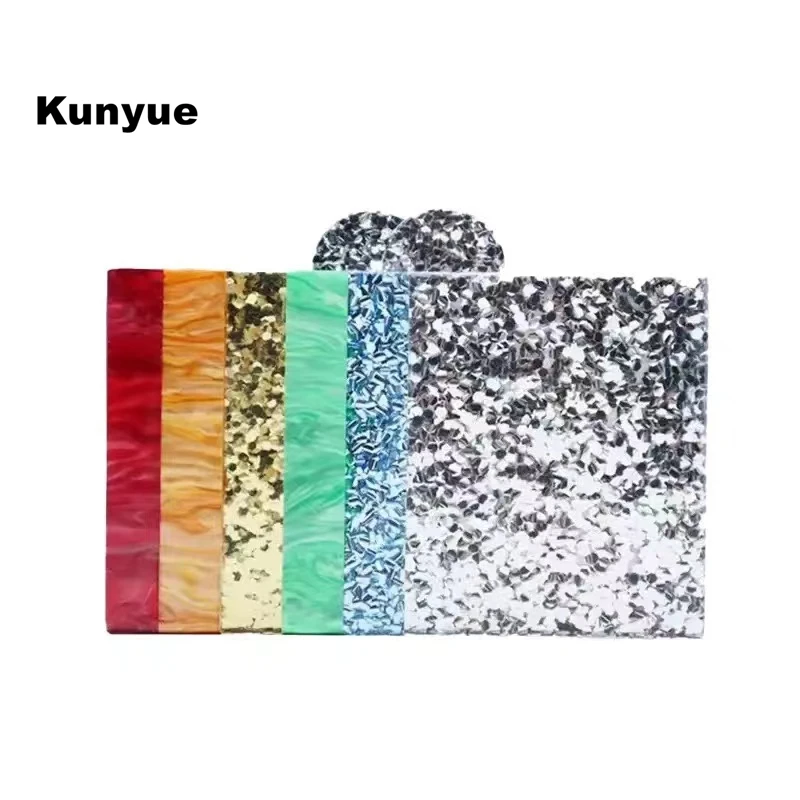 

New Trendy Wallets Women Silver Sequins Acrylic Clutch Purse Luxury Striped Banquet Evening Dinner Bag Girl Cute Chains Handbags