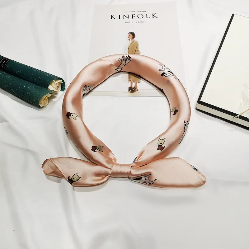 

FXAASS бандана женский хиджаб квадратный шарф модный женский Ретро Роскошный шелковый шарф шали с принтом собаки кошки 70*70 см большая накидка ...