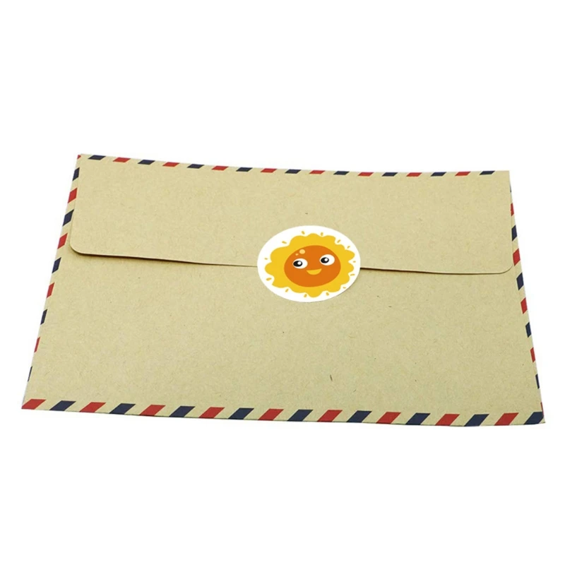 

500Pcs/Roll 8 Styles Round Cartoon Sun Smiley Kids Reward Stickers Party Handmade Scrapbooking Gift Packaging Seal Label