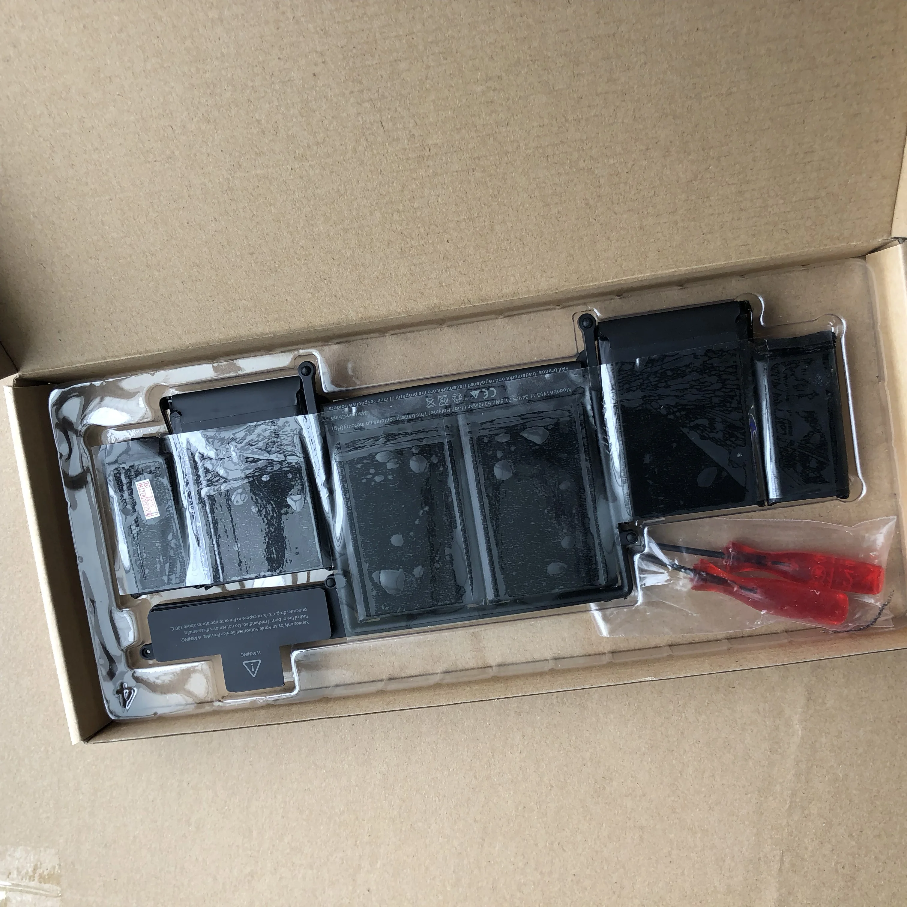 Новый аккумулятор для ноутбука Apple Macbook Pro Retina13 INCH A1502 11 34 в 6300 мАч отвертки