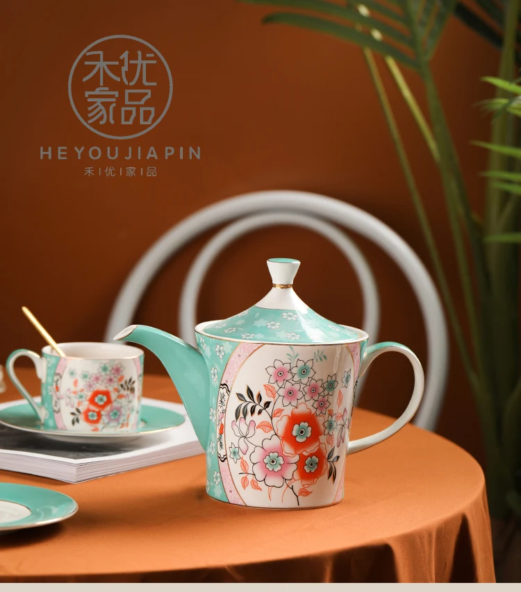 

Nordic Luxury Cup Handmade Ceramic High Quality Creative Saucer Spoon Set Gold Cup Tazas Cafe Kitchen Drinkware DB60BD