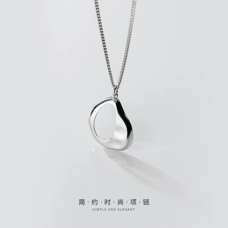 

S925 Silver Fashion Personality Irregular Oval Necklace Temperament Geometric Hollow Female Clavicle Chain Gift Gold-Plated