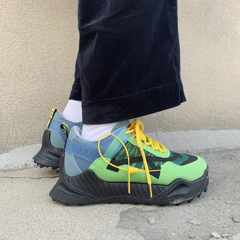 

Running shoes for teenagers Men's fashion shoes version of versatile sports casual board shoes Thick soled shoes Unisex