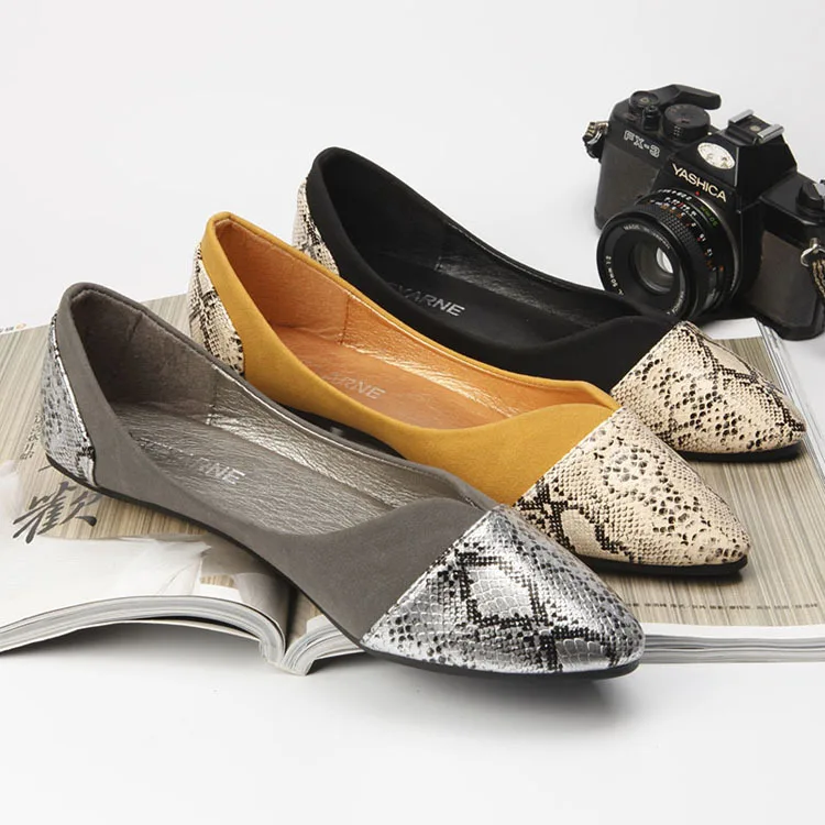 

Women's Shoes
