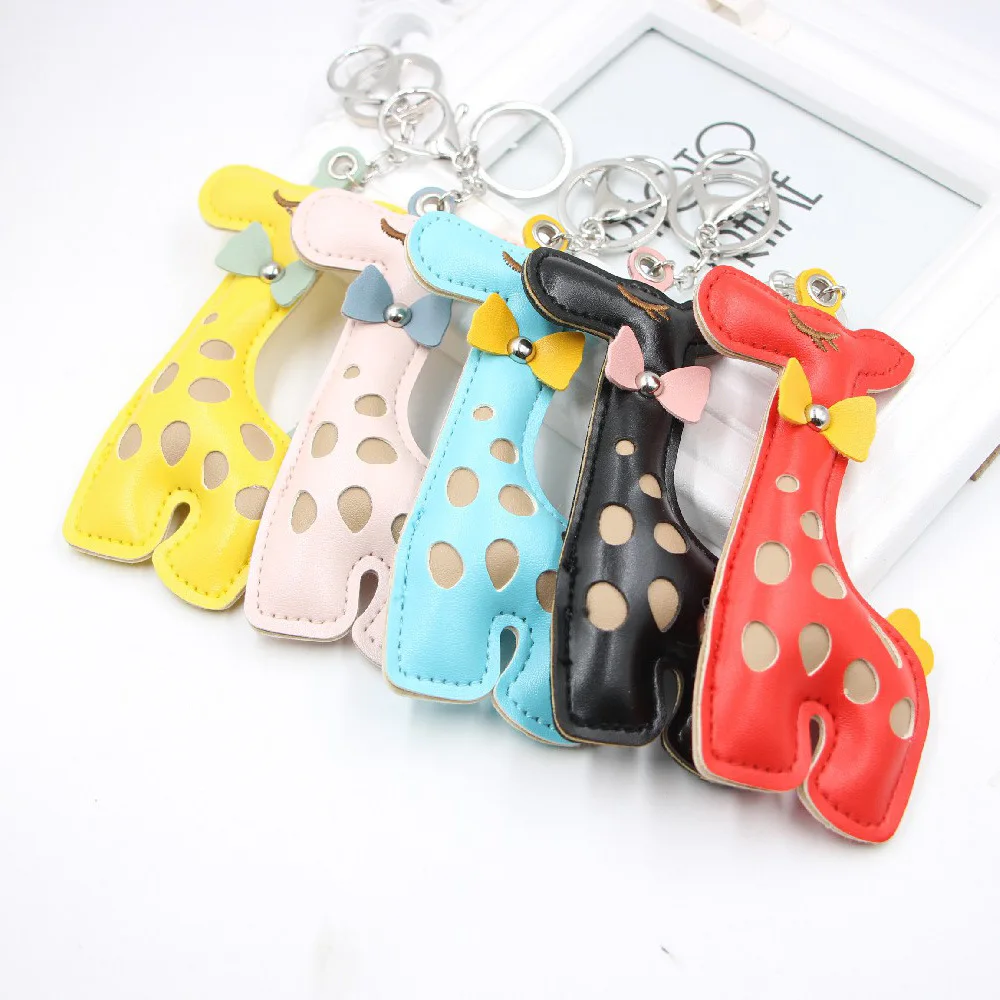 Personality Creative Giraffe Keychain, Chinese Bowknot Leather Bib, Giraffe Ornament, Ladies Handbag, Mobile Phone Car Pendant