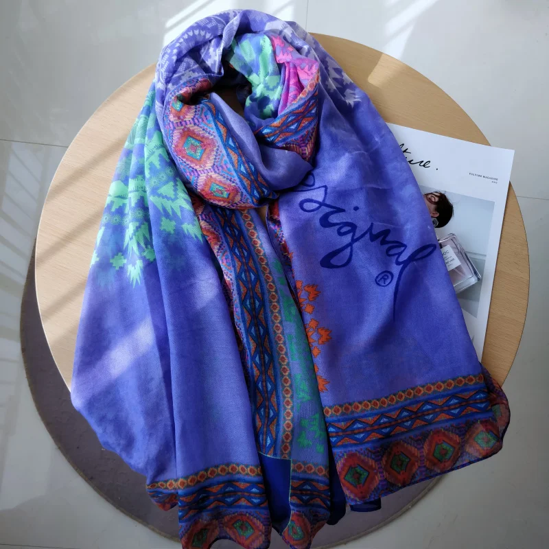 Модный женский шарф Desigual с испанскими зубьями демисезонный вышивкой кружевной