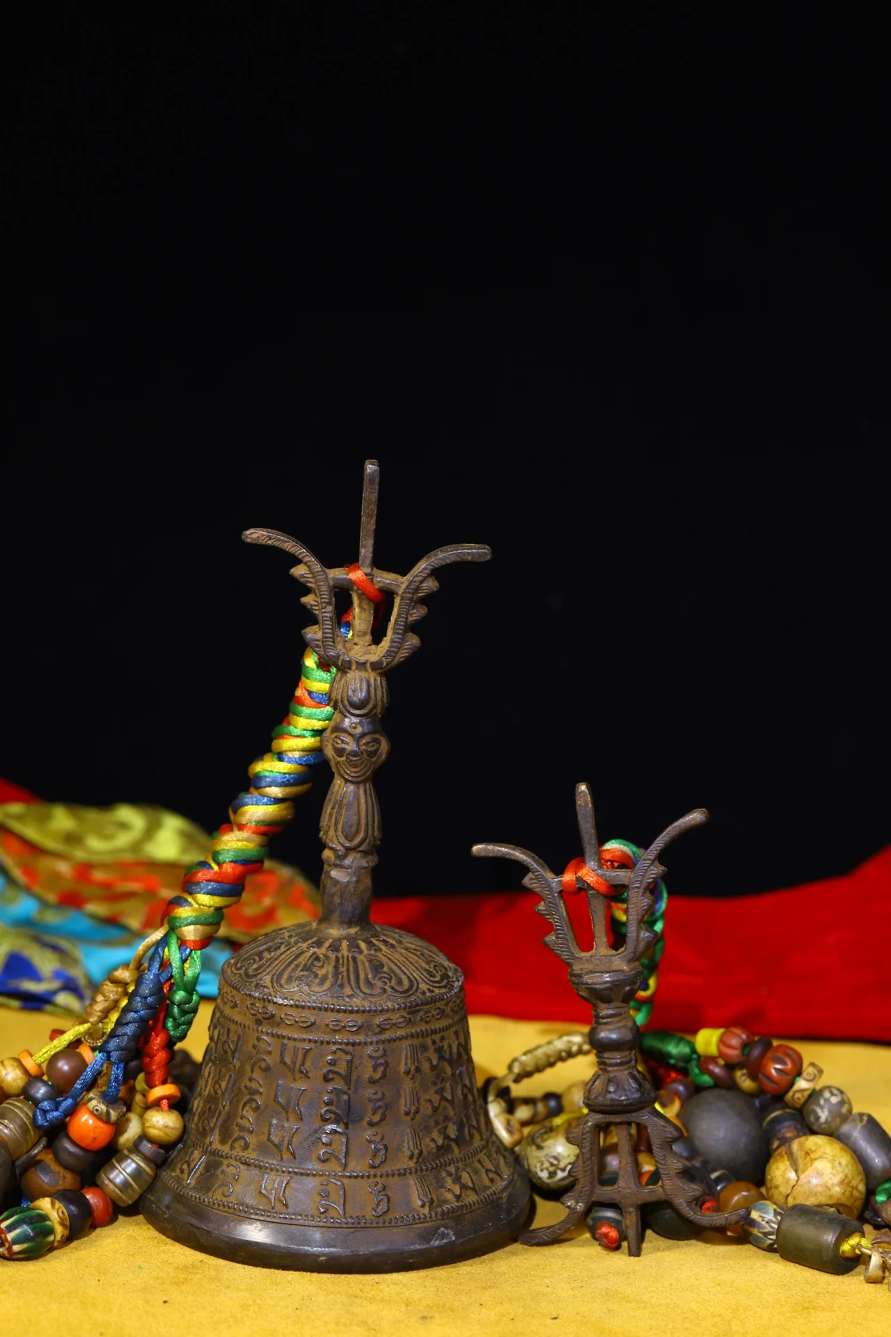 

Asian Antique Art Tibetan Tantric Buddhism Handmade Pure Copper Handbell Set From Old Temple