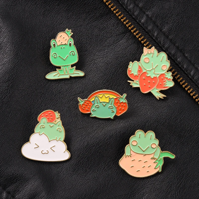 

Cartoon animal Series Enamel Lapel Pin Creative cute eating strawberry frog Brooch Backpack Badge Jewelry Gift for Kids Friends