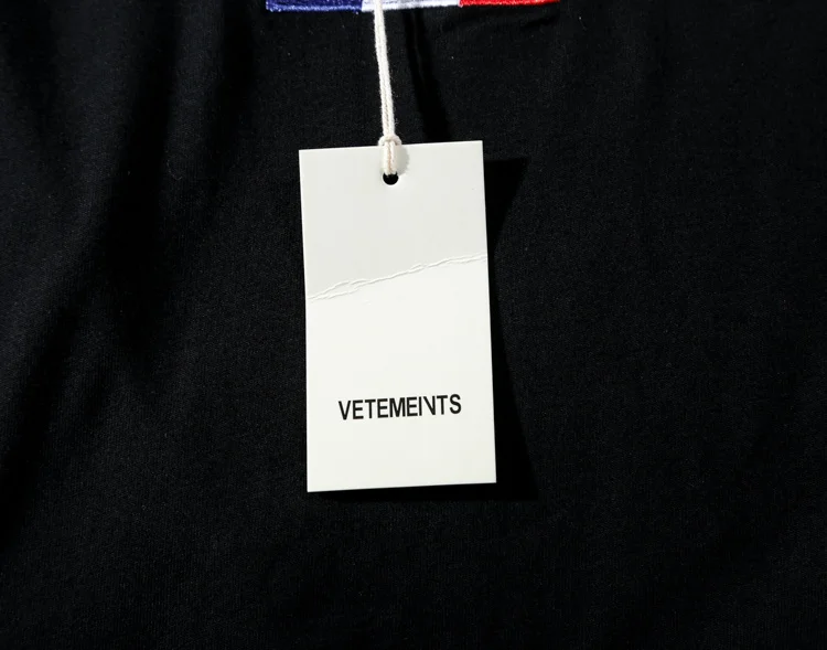 

Best Version 2018 Vetements France Flag Embroidery Women Men T shirts tees Hiphop Brand Streetwear Men Cotton Vetements T shirt