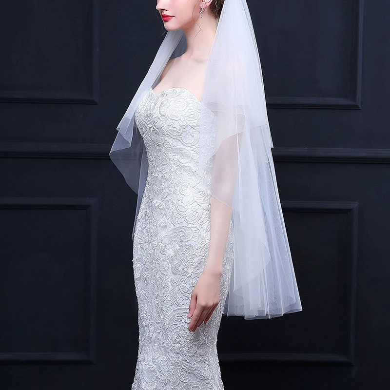 Двухслойная свадебная фата белого цвета и слоновой кости простая двухслойная