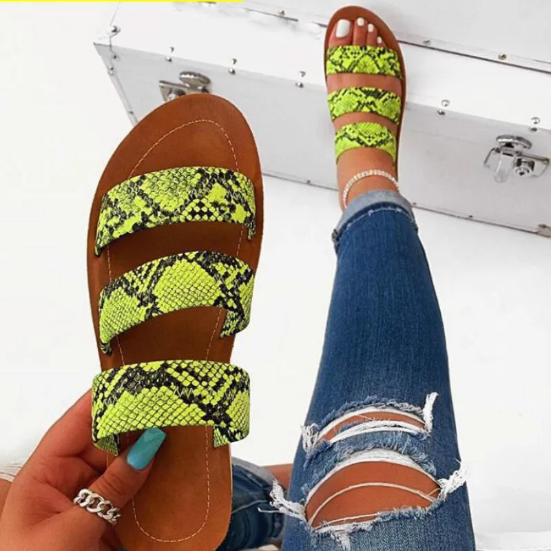 

New Summer Women Slippers Flat Snakeshin Flip Flops Ladies Outdoor Beach Slides Women Casual Soft Female Fashion Shoes 2020