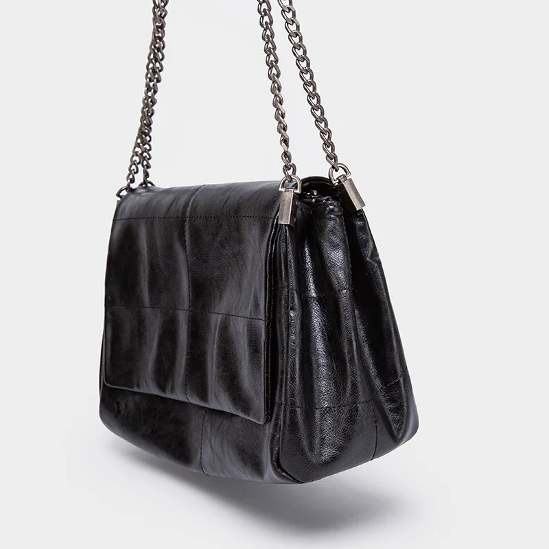 

Bag casual large-capacity oblique cross-pack leather minimalist oil wax leather bag