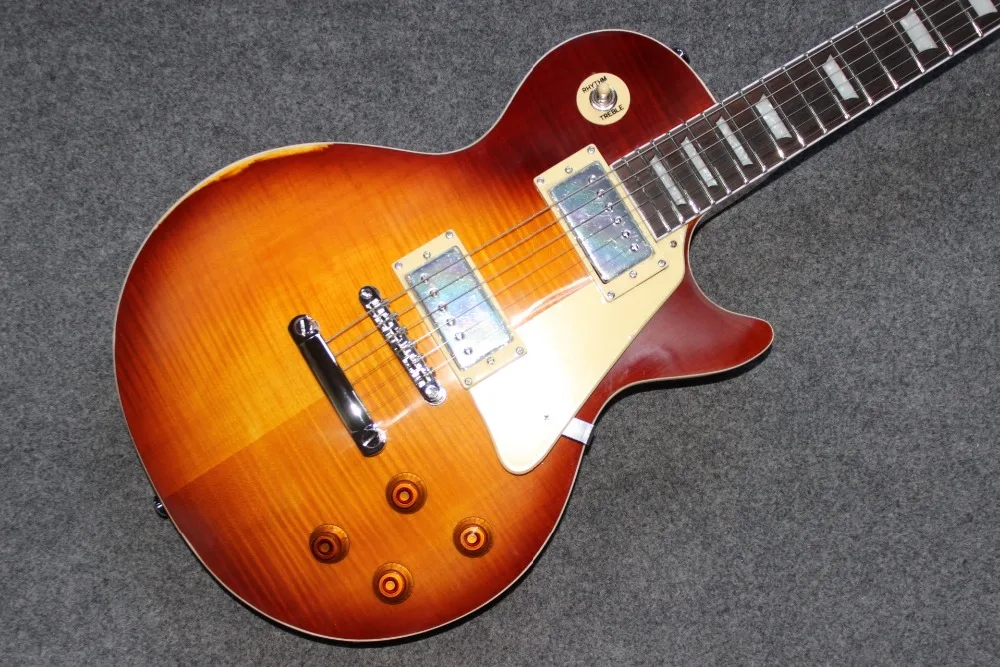 

Custom shop,Standard Electric Guitar,Relics by hands guitarra,Sunburst color tiger flame top gitaar,Real photos