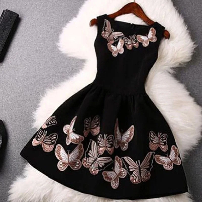 

Summer 2021 Women Dress Fashion Butterfly Print Party Dress O-Neck Slim Big Swing Sleeveless Back Zipper Party Dress vestido