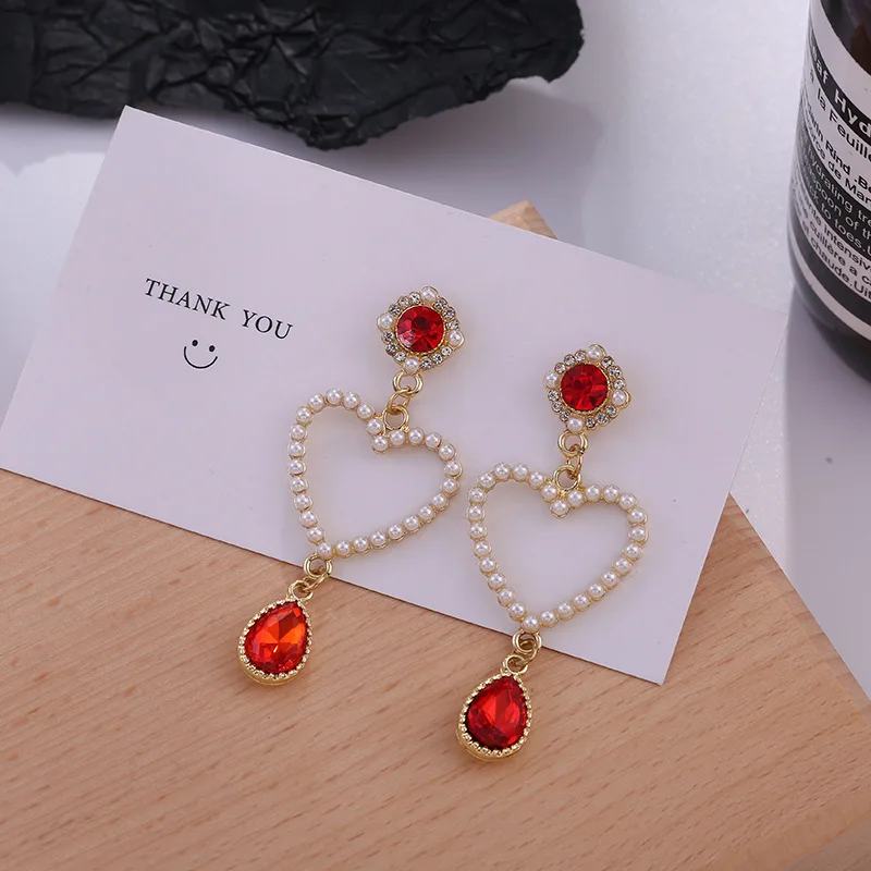 

2020 Vintage Baroque Style Pearl Love Heart Drop Earrings For Women Red Teardrop Crystal Dangle Pendientes Mujer Moda Jewelry