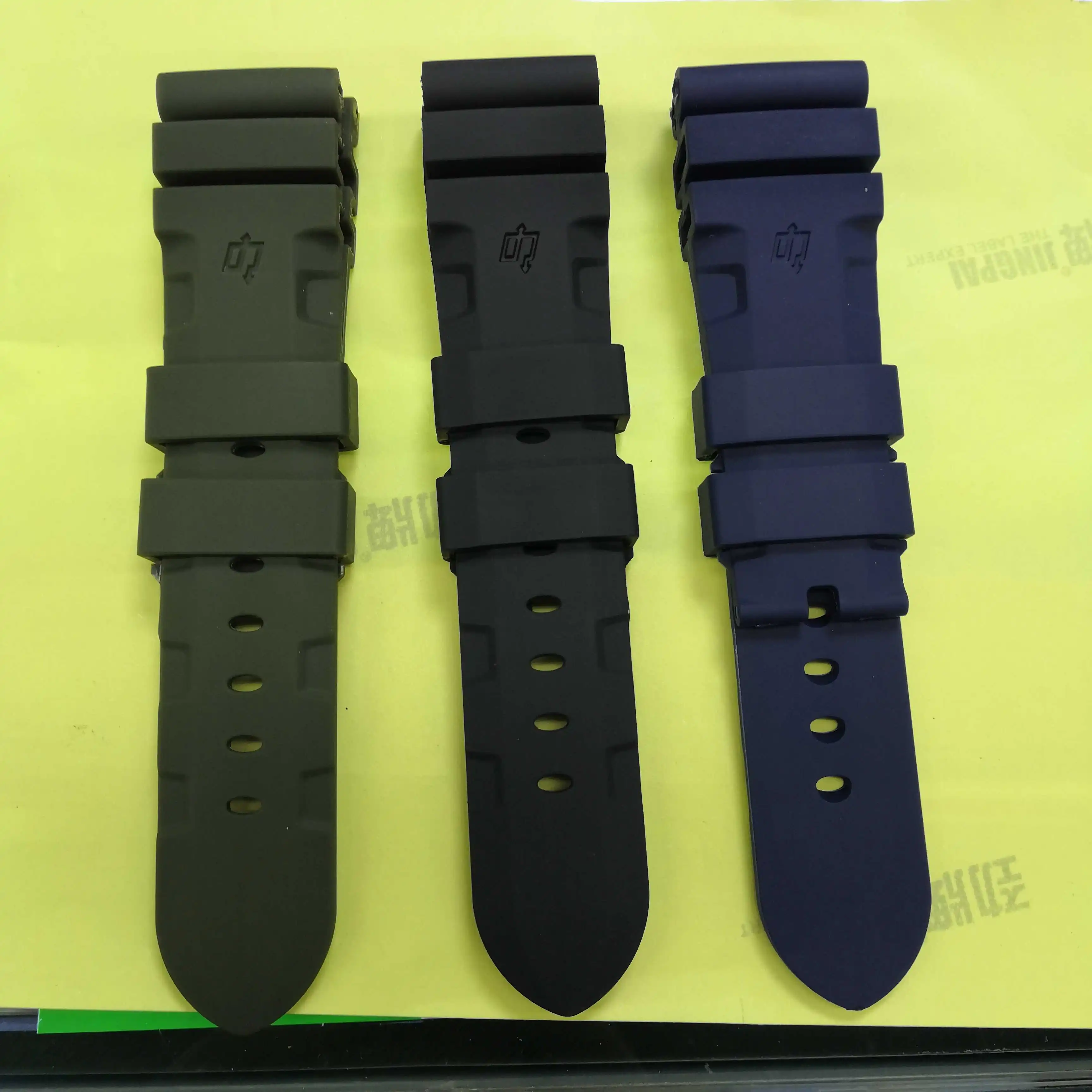 

Rubber Band Black Blue green 22mm