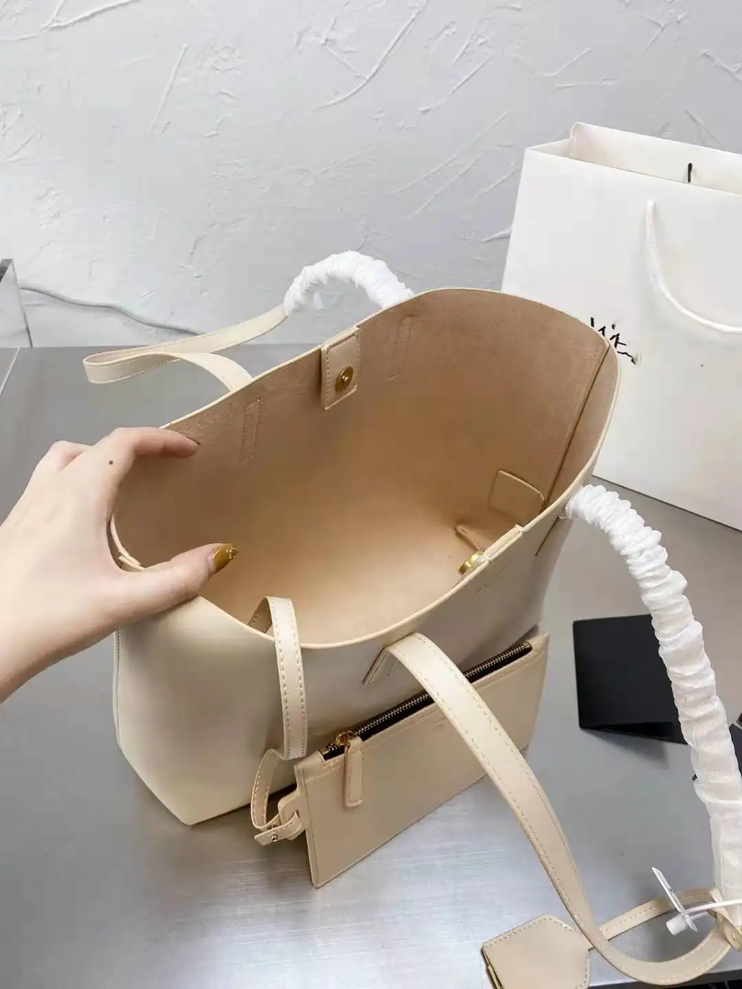 

Designer new fashion simple leather matte deerskin pattern solid color ladies handbag shoulder bag large-capacity shopping bag